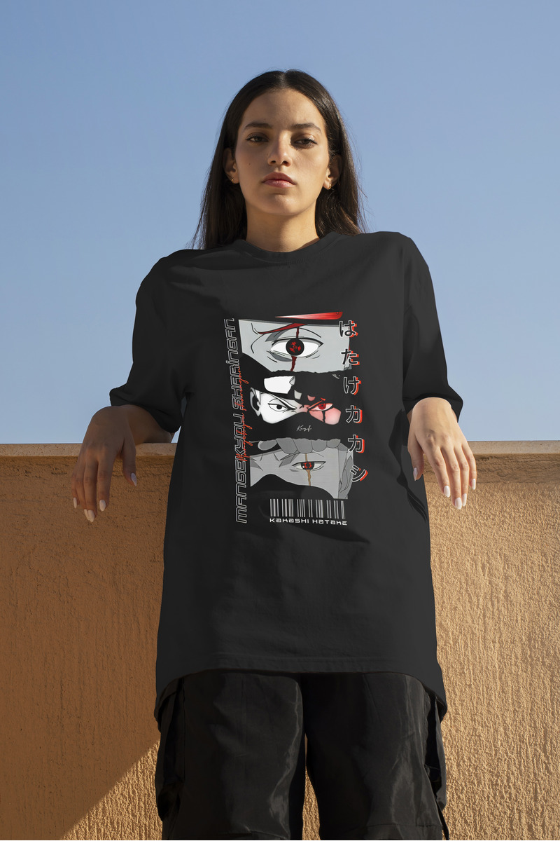 Remera: Kakashi Mansekyou Sharinsan Memoestampados