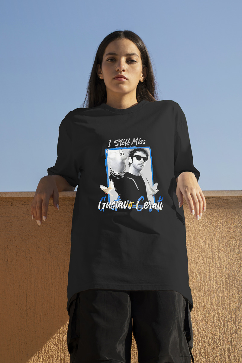 Remera: Gustavo Cerati I Still Miss Memoestampados - Imagen 3