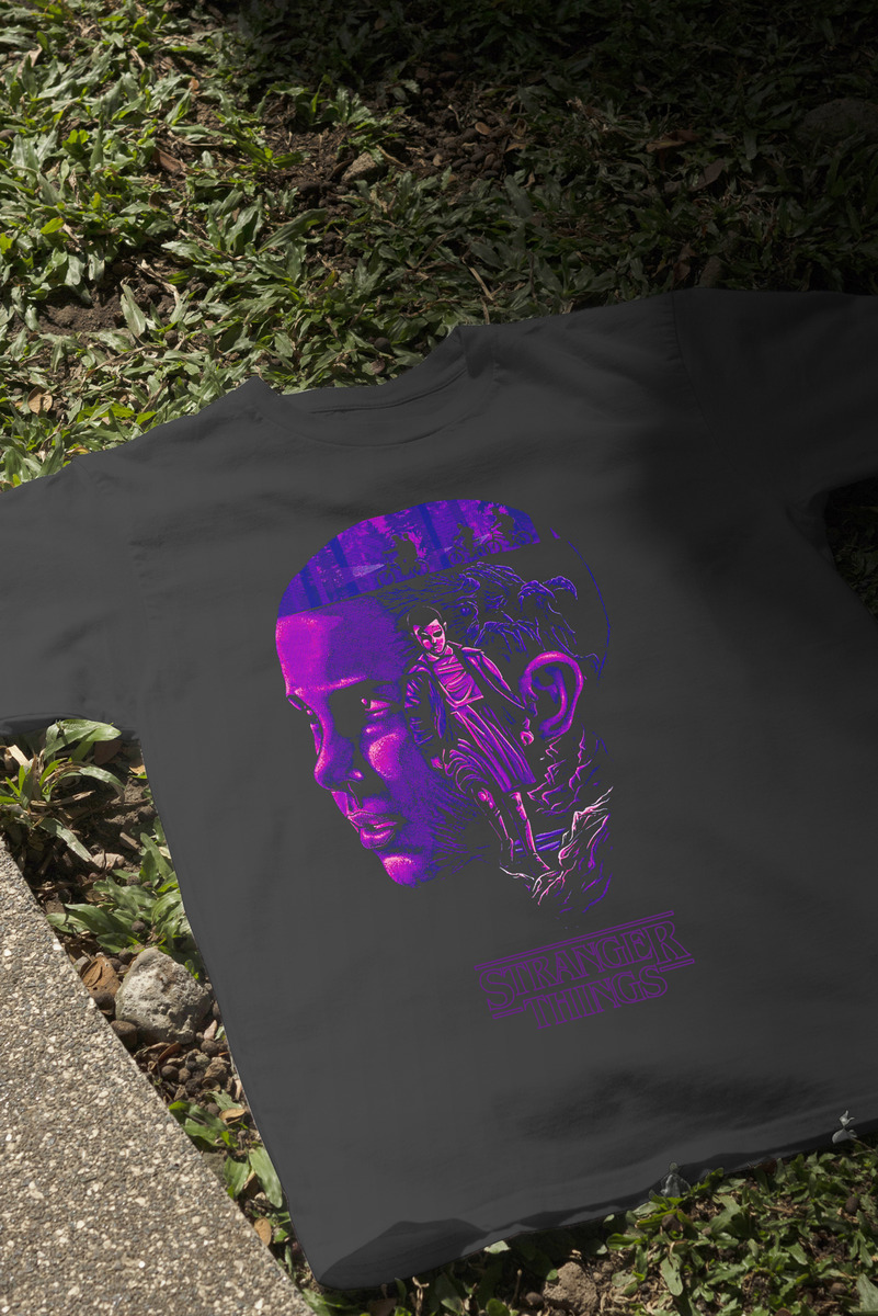 Remera: Eleven Stranger Things Morado Memoestampados - Imagen 3