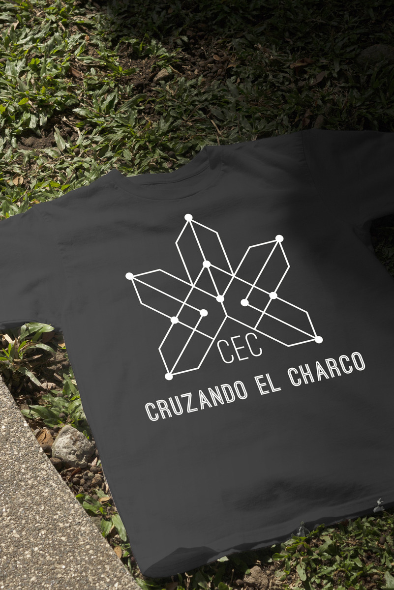 Remera: Cruzando El Charco 02 Memoestampados - Imagen 3