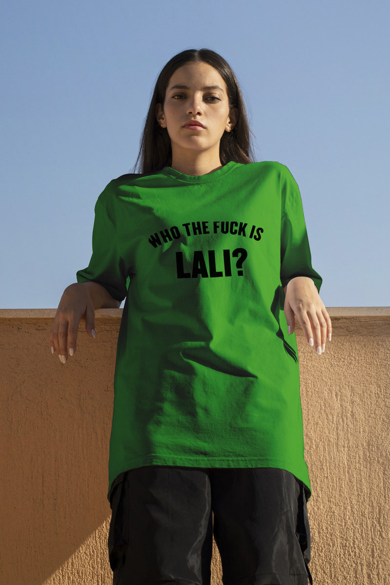 Remera: Who The Fxxk Is Lali 01 Memoestampados - Imagen 35