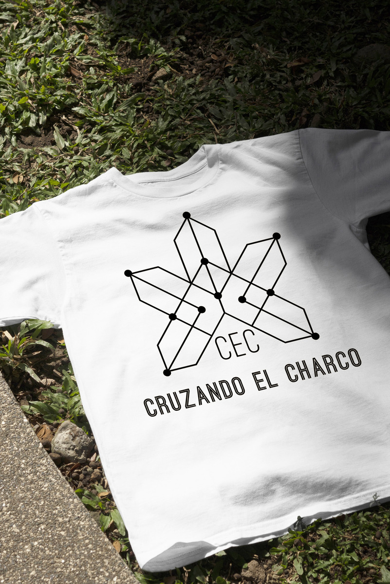 Remera: Cruzando El Charco 02 Memoestampados - Imagen 12