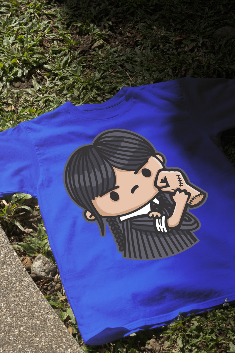 Remera: Merlina Chibi Memoestampados - Imagen 6