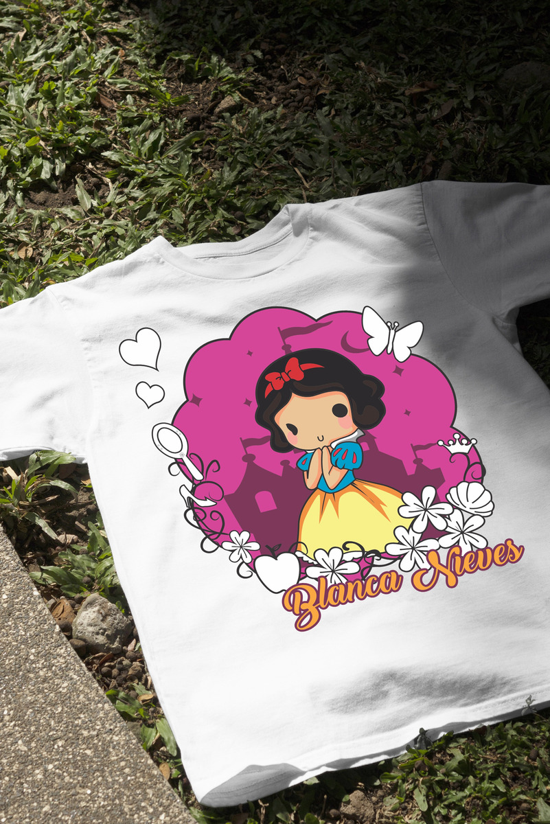 Remera: Blanca Nieves Chibis Memoestampados - Imagen 21