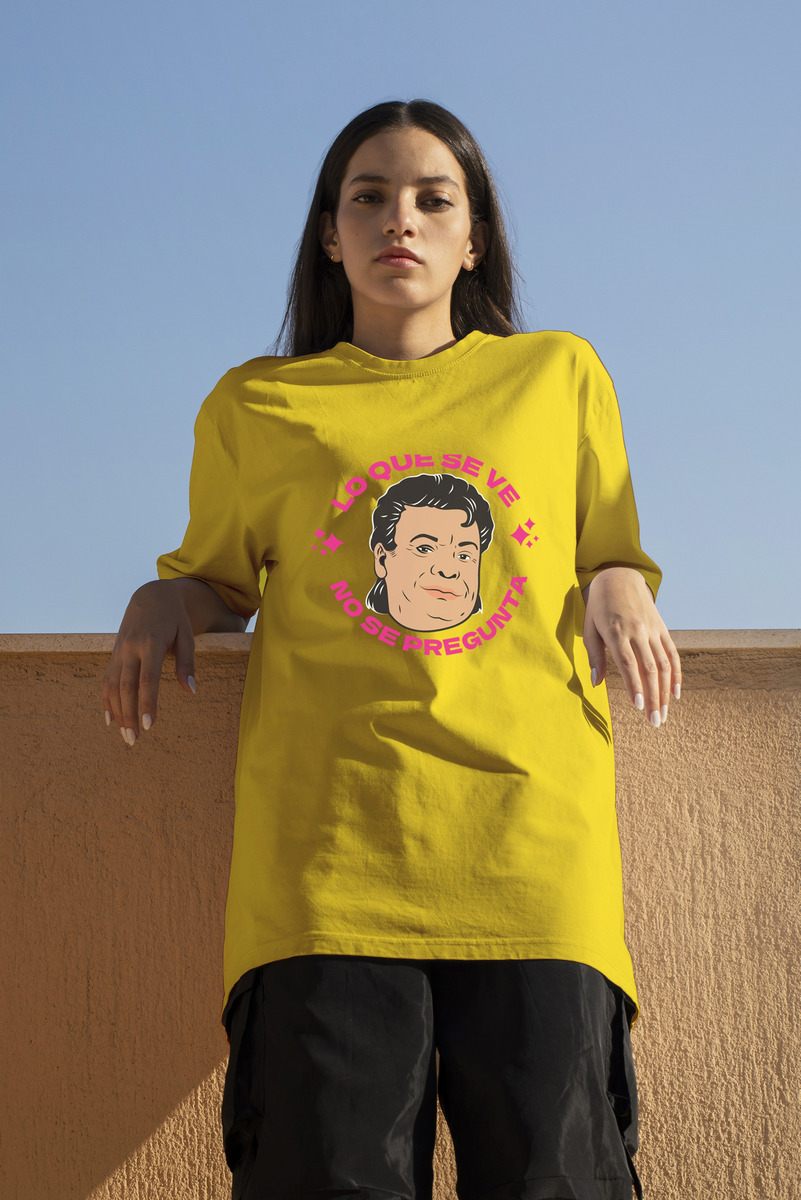 Remera: Lo Que Se Ve No Se Pregunta Memoestampados - Imagen 5