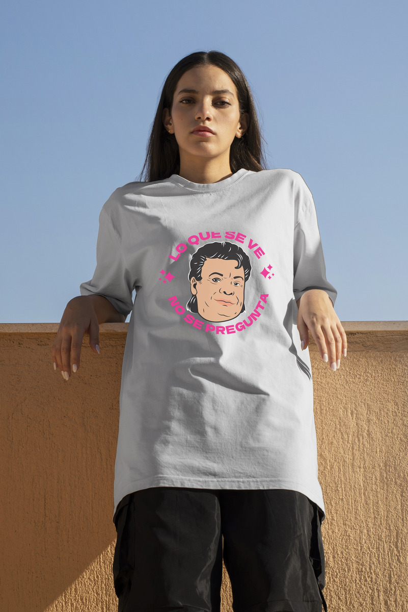 Remera: Lo Que Se Ve No Se Pregunta Memoestampados - Imagen 14