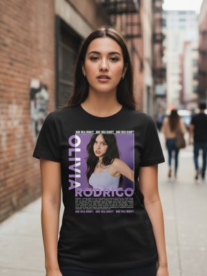 Remera: Olivia Rodrigo 4 Memoestampados