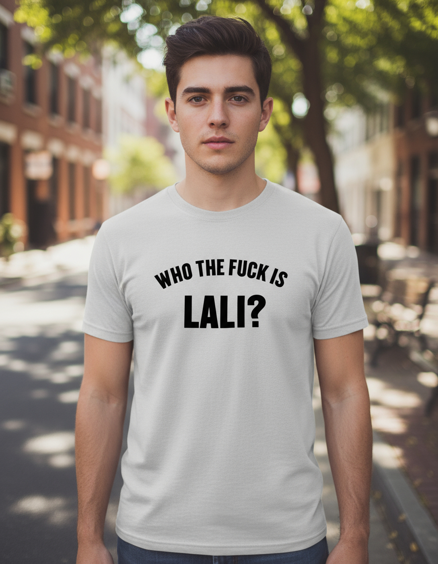Remera: Who The Fxxk Is Lali 01 Memoestampados - Imagen 24