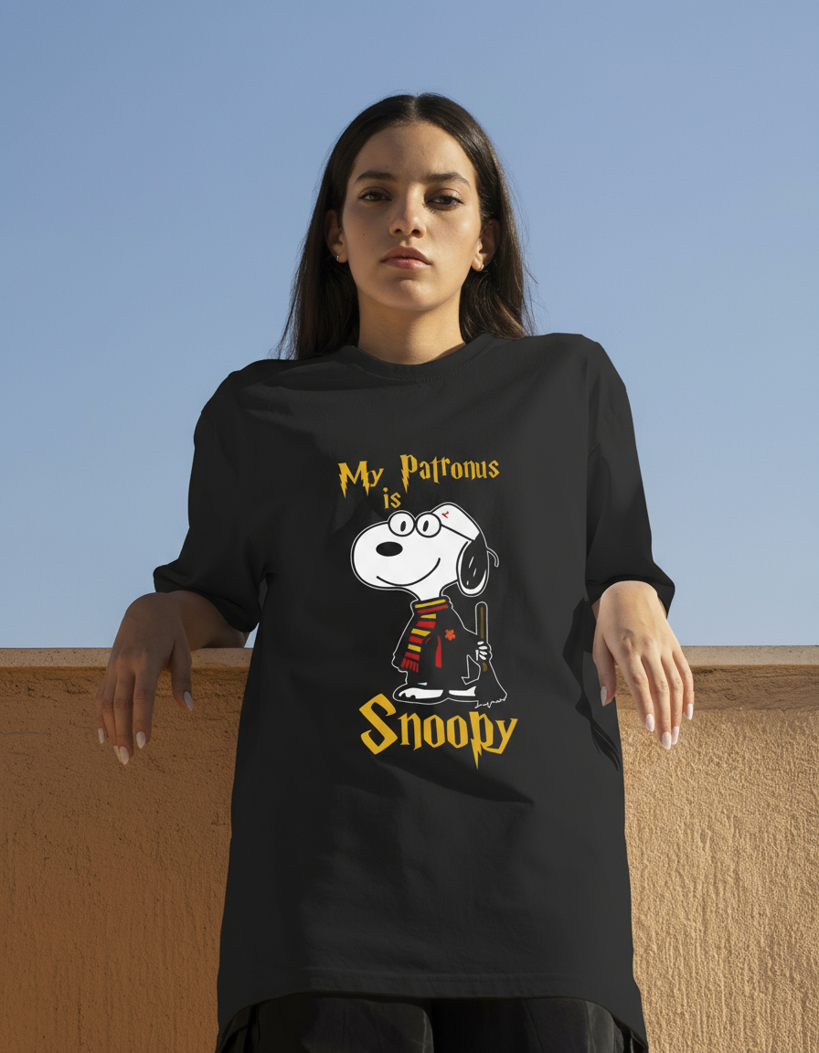 Remera: My Patronus Is Snoopy Memoestampados