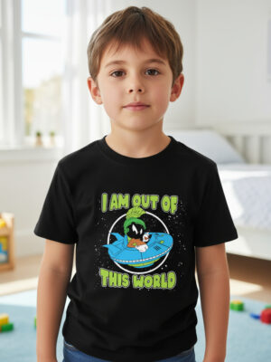 Remera: This World Memoestampados