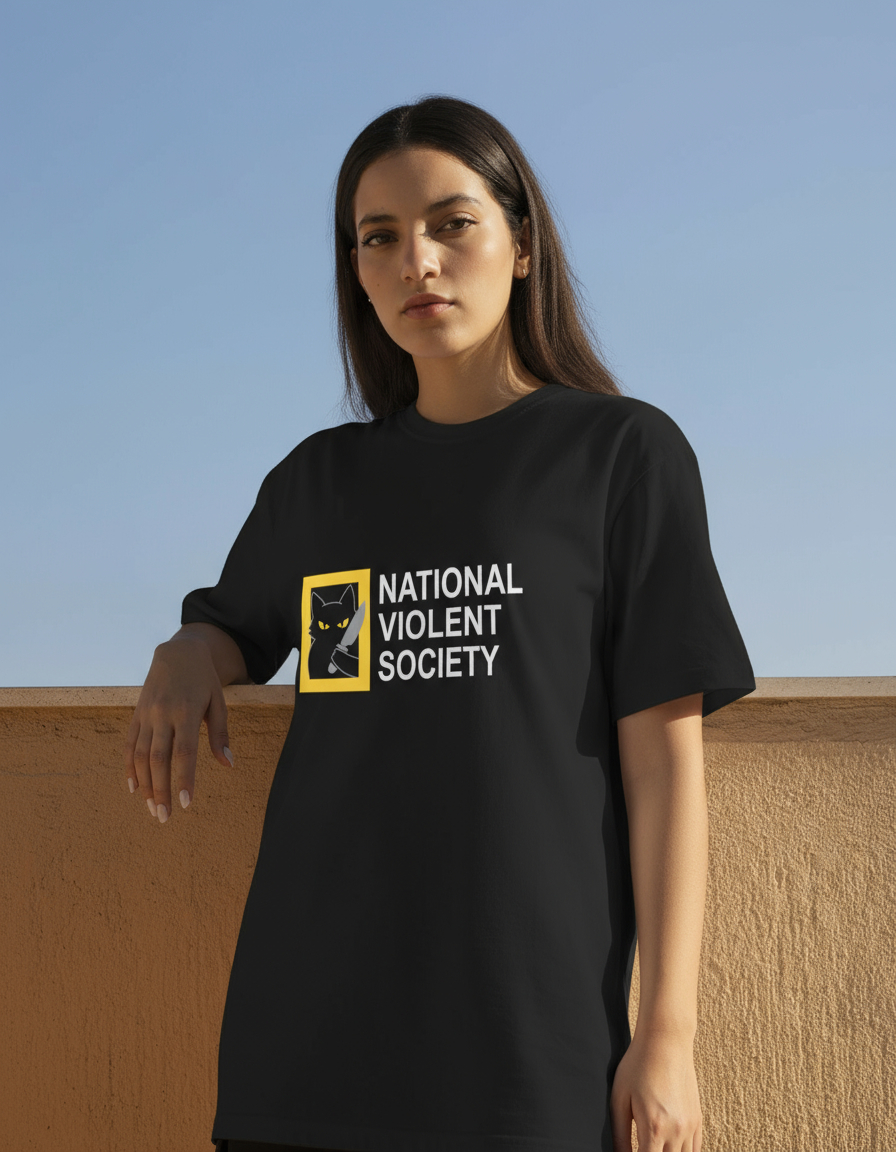 Remera: National Violent Society Memoestampados