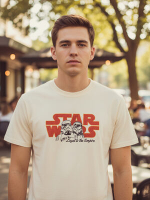 Remera: Loyal, Marvel Oficial