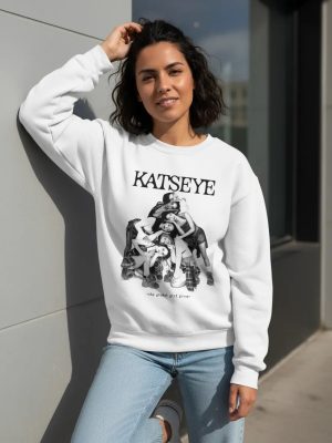 Buzo Katseye 01 Memoestampados