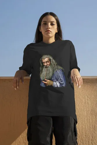 D_633519-MLU85299511862_062025-O.jpg Remera: Gandalf