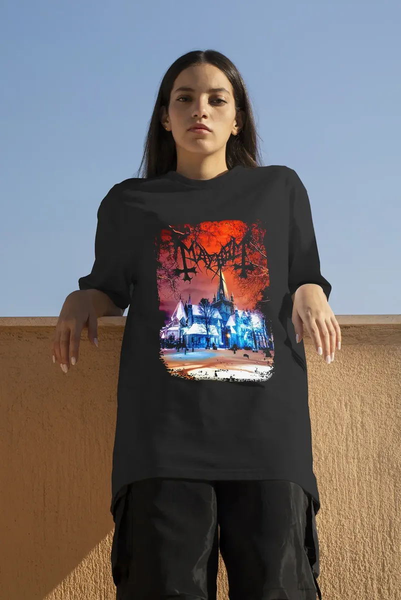 D_743777-MLU81871460902_012025-O.jpg Remera: Mayhem 01