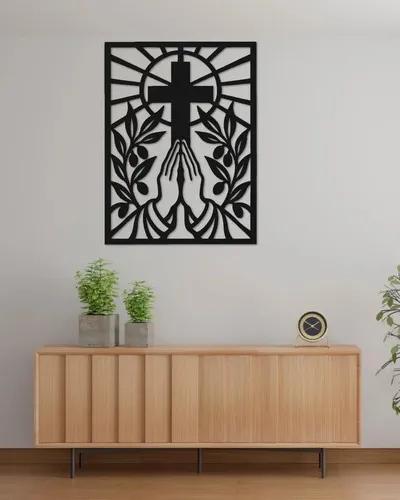 Cuadro Calado Mdf Manos En Oración 60x80 Cm Negro