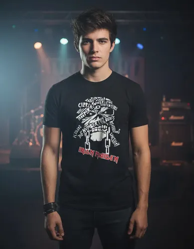 D_811603-MLU97925836390_112025-O.jpg Remera: Iron Maiden 21