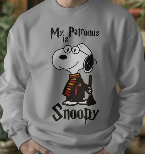 D_897062-MLU82134621953_012025-O.jpg Buzo My Patronus Is Snoopy Memoestampados