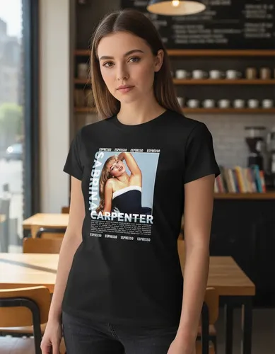 Remera: Sabrina Carpenter 01 Memoestampados