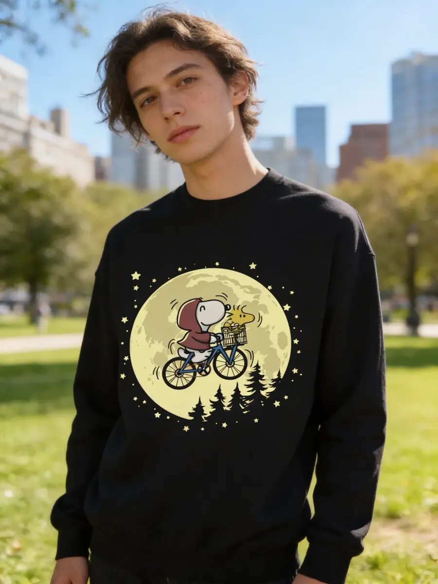 D_938000-MLU108410843348_032026-O.jpg Buzo Snoopy Moon Memoestampados