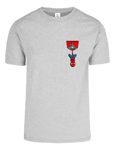 D_939536-MLU84775284402_052025-O.jpg Remera: Spiderman Bolsillo Memoestampados