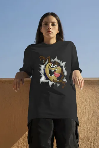 D_991007-MLU81773904052_012025-O.jpg Remera: Demonio De Tazmania Memoestampados