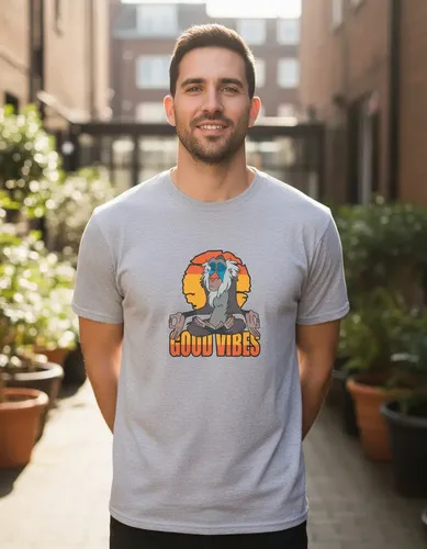 D_991376-MLU99266179406_112025-O.jpg Remera: Good Vibes Rey Leon Memoestampados